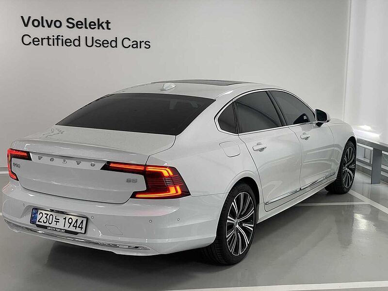 Volvo  Ultimate, B5 마일드 하이브리드, 가솔린, 브라이트