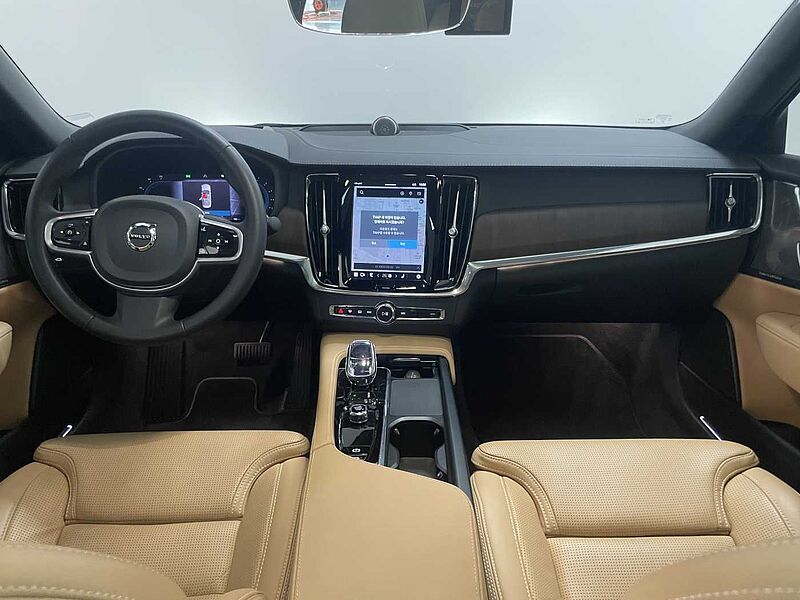 Volvo Ultimate, B5 마일드 하이브리드, 가솔린, 브라이트