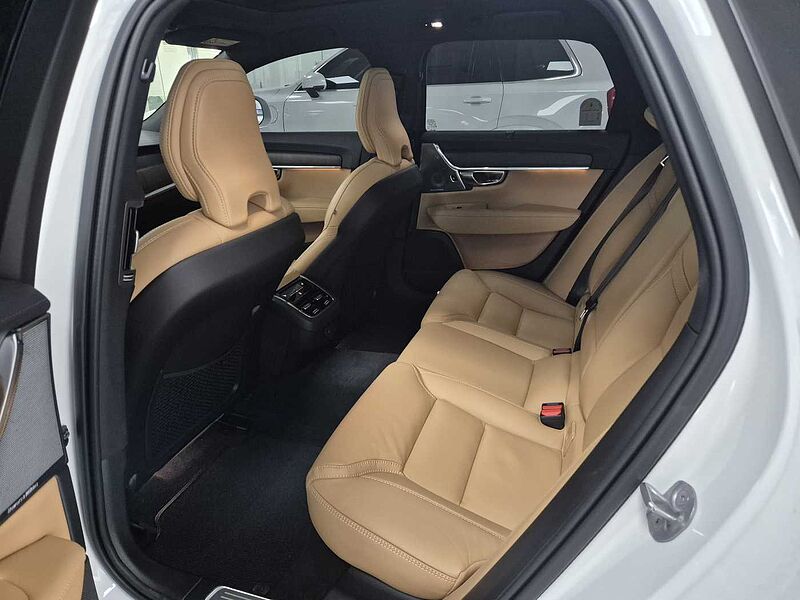 Volvo  Ultra, B5 AWD 마일드 하이브리드, 가솔린, 브라이트