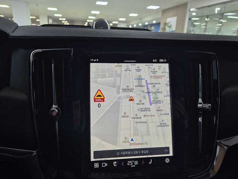 Volvo  Ultra, B5 AWD 마일드 하이브리드, 가솔린, 브라이트