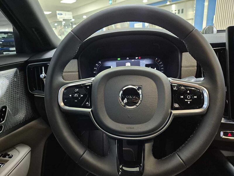 Volvo  Ultra, B5 마일드 하이브리드, 가솔린, 브라이트