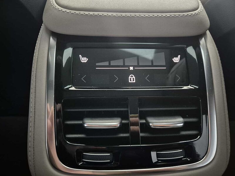 Volvo  Ultra, B6 AWD 마일드 하이브리드, 가솔린, 브라이트, 7 좌석