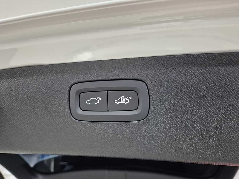 Volvo  Ultra, B6 AWD 마일드 하이브리드, 가솔린, 브라이트, 7 좌석