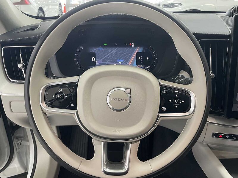 Volvo  Ultra, B5 AWD 마일드 하이브리드, 가솔린, 다크