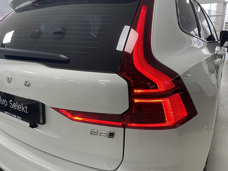 Volvo  Ultra, B5 AWD 마일드 하이브리드, 가솔린, 다크