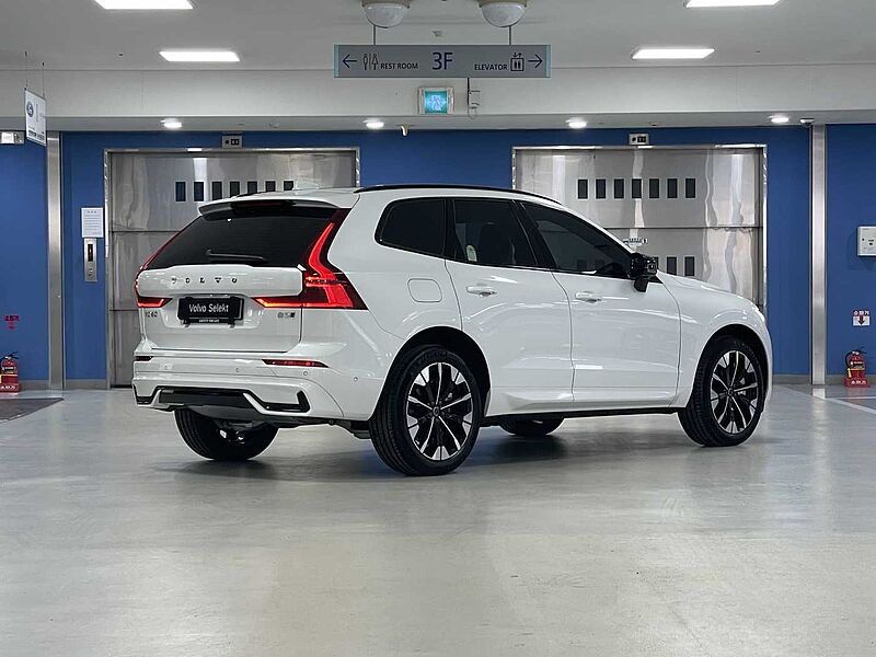 Volvo  Ultra, B5 AWD 마일드 하이브리드, 가솔린, 다크