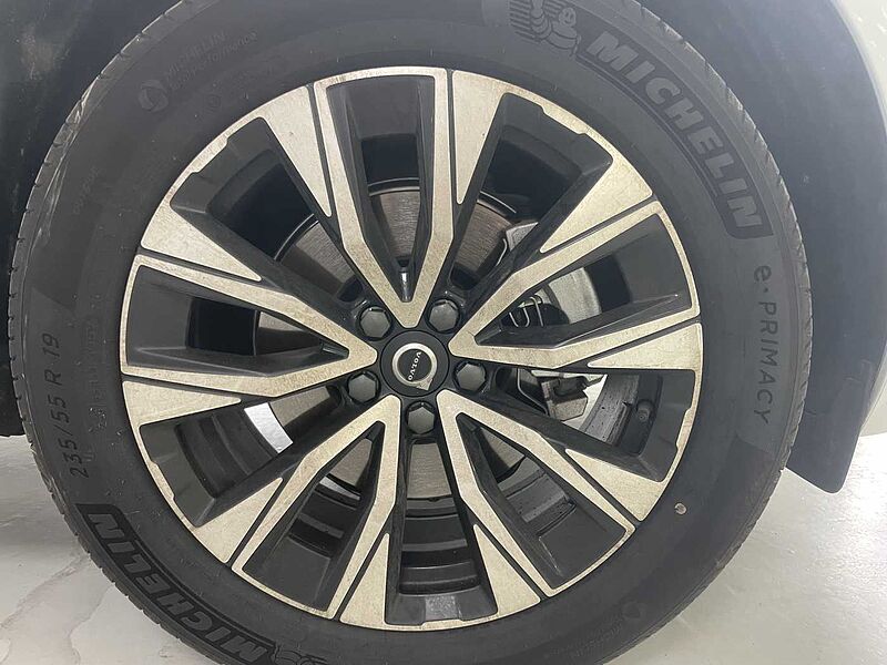 Volvo  Ultra, B5 AWD 마일드 하이브리드, 가솔린, 브라이트