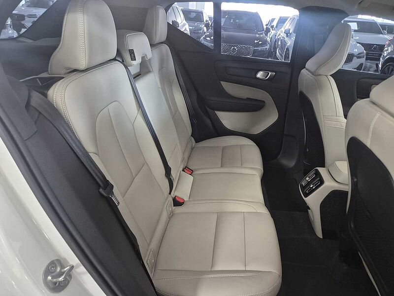 Volvo  Ultra, B4 AWD 마일드 하이브리드, 가솔린, 브라이트