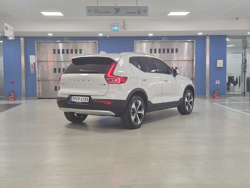 Volvo  Ultra, B4 AWD 마일드 하이브리드, 가솔린, 브라이트