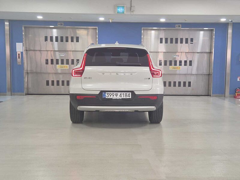 Volvo  Ultra, B4 AWD 마일드 하이브리드, 가솔린, 브라이트