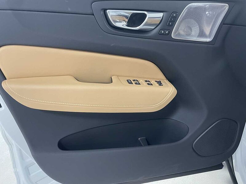 Volvo  Ultra, B5 AWD 마일드 하이브리드, 가솔린, 브라이트