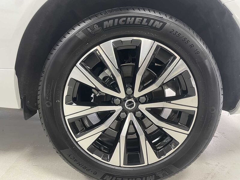 Volvo  Ultra, B5 AWD 마일드 하이브리드, 가솔린, 브라이트