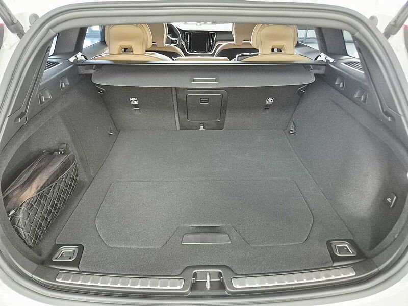 Volvo  Ultra, B5 AWD 마일드 하이브리드, 가솔린, 브라이트