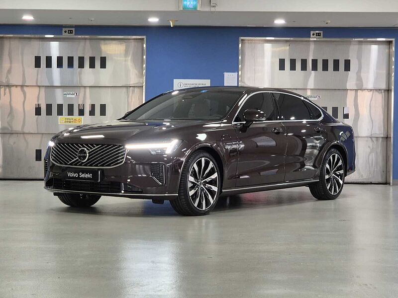 Volvo  Ultra, T8 AWD 플러그-인 하이브리드, 전기/가솔린, 브라이트