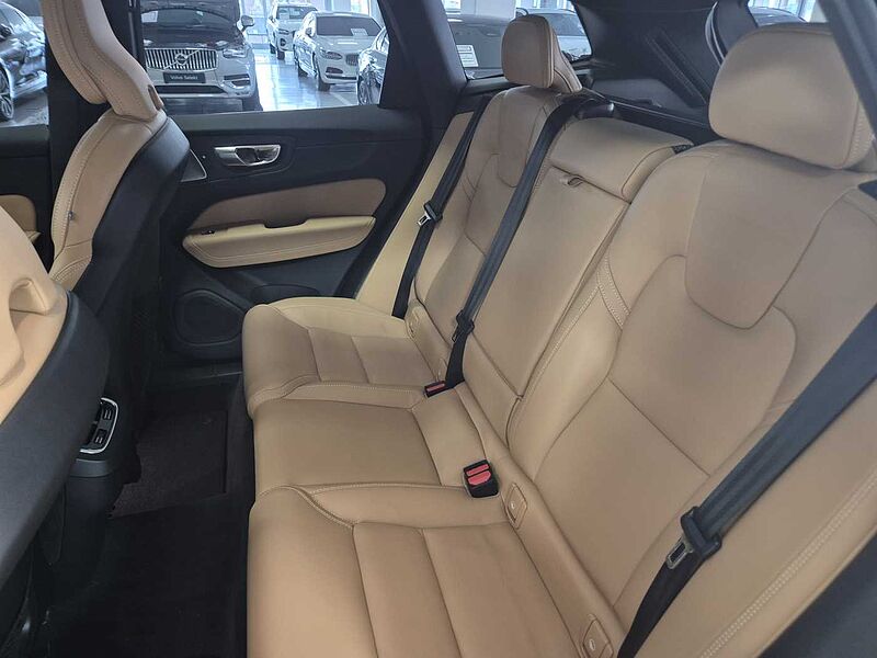 Volvo  Ultimate, B5 AWD mild hybrid, 가솔린, Bright