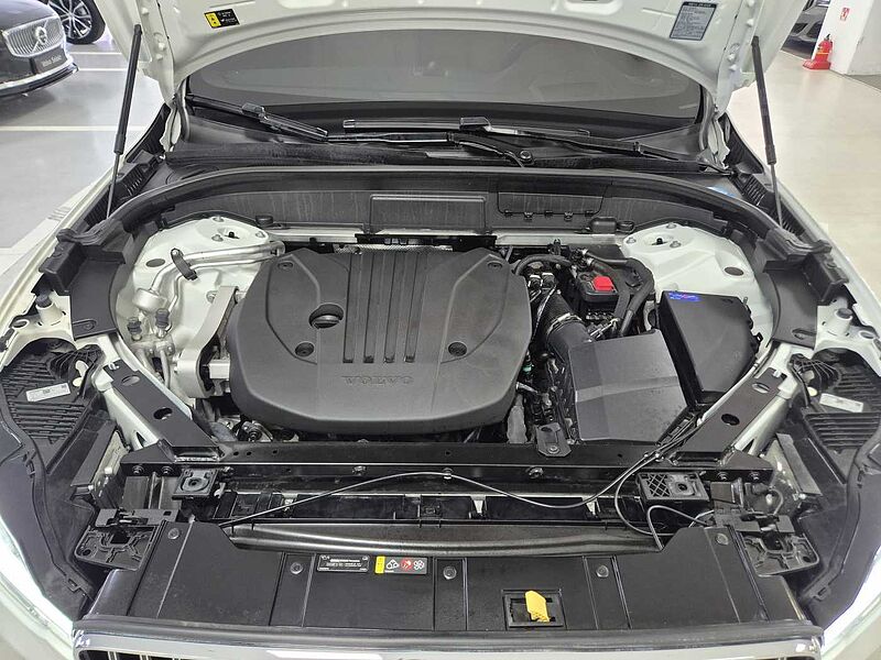 Volvo  Ultimate, B5 AWD mild hybrid, 가솔린, Bright