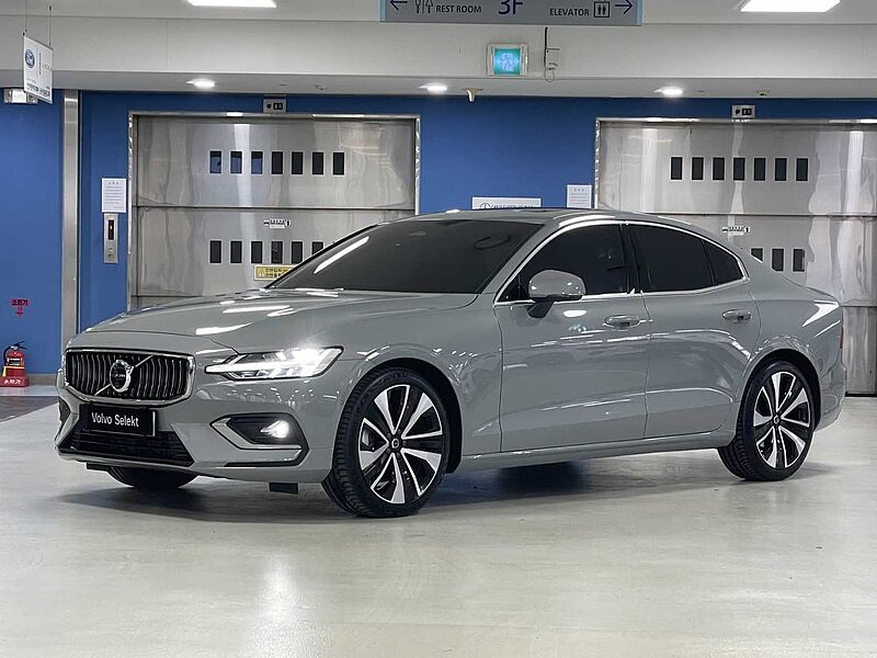 Volvo  Ultra, B5 마일드 하이브리드, 가솔린, 브라이트