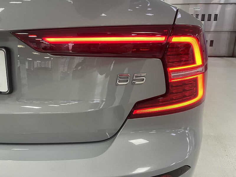 Volvo  Ultra, B5 마일드 하이브리드, 가솔린, 브라이트