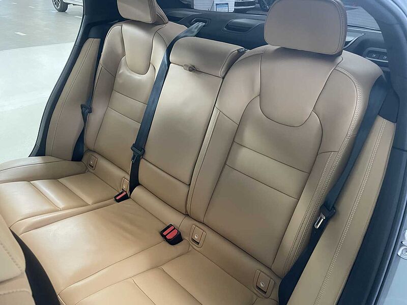 Volvo  Ultra, B5 마일드 하이브리드, 가솔린, 브라이트