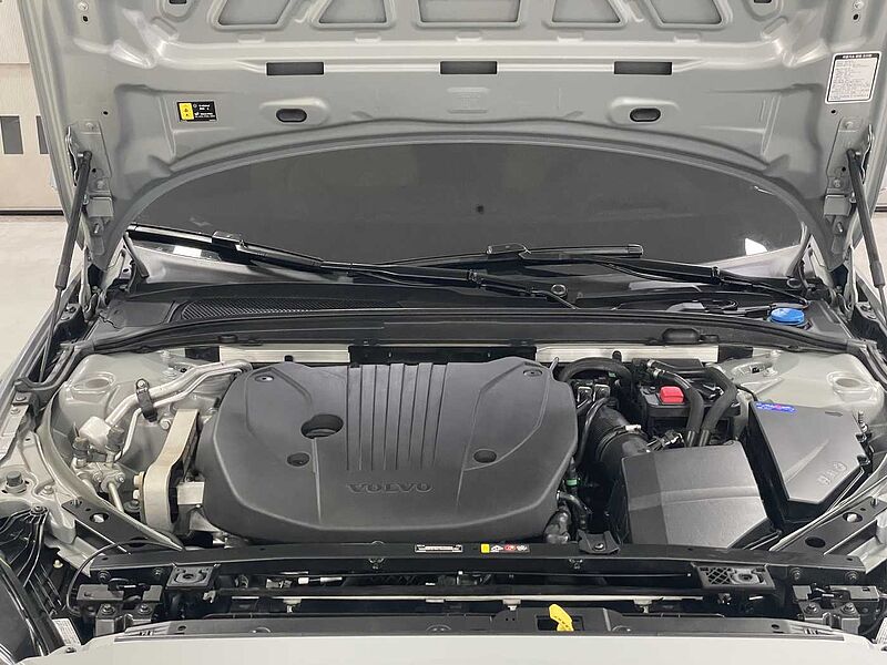 Volvo  Ultra, B5 마일드 하이브리드, 가솔린, 브라이트