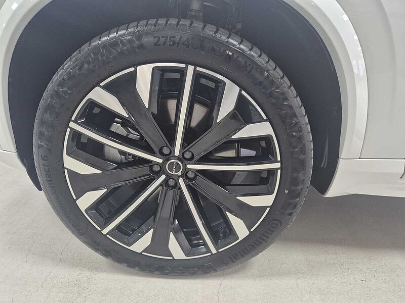 Volvo  Ultra, T8 AWD 플러그-인 하이브리드, 전기/가솔린, 다크, 7 좌석