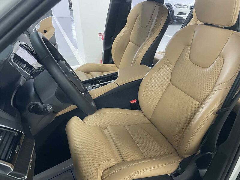 Volvo  Recharge Ultimate, T8 AWD 플러그-인 하이브리드, 전기/가솔린, 브라이트, 7 좌석