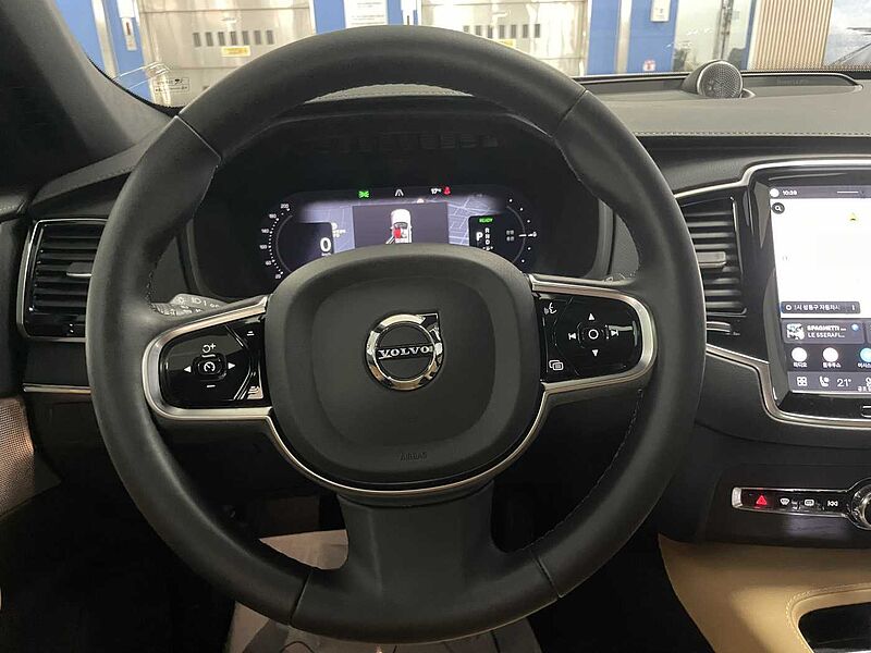 Volvo  Recharge Ultimate, T8 AWD 플러그-인 하이브리드, 전기/가솔린, 브라이트, 7 좌석