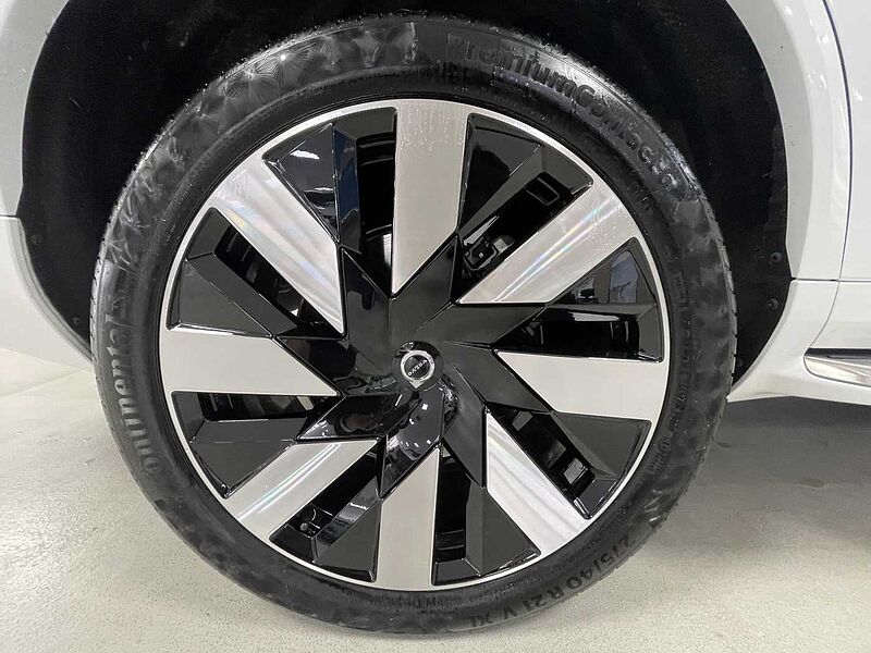 Volvo  Recharge Ultimate, T8 AWD 플러그-인 하이브리드, 전기/가솔린, 브라이트, 7 좌석