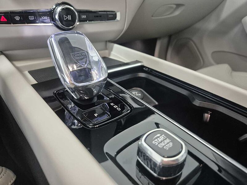 Volvo  Ultra, B5 AWD 마일드 하이브리드, 가솔린, 다크