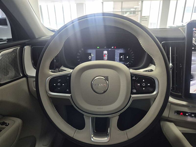 Volvo  Ultra, B5 AWD 마일드 하이브리드, 가솔린, 다크
