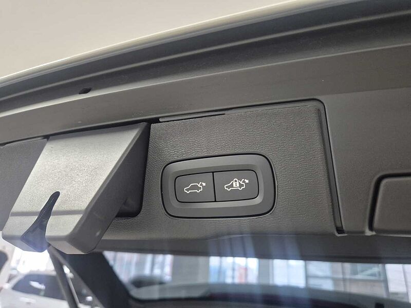 Volvo  Ultra, B5 AWD 마일드 하이브리드, 가솔린, 다크