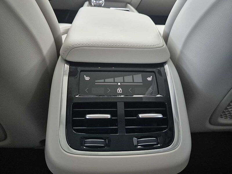 Volvo  Ultra, B5 AWD 마일드 하이브리드, 가솔린, 다크
