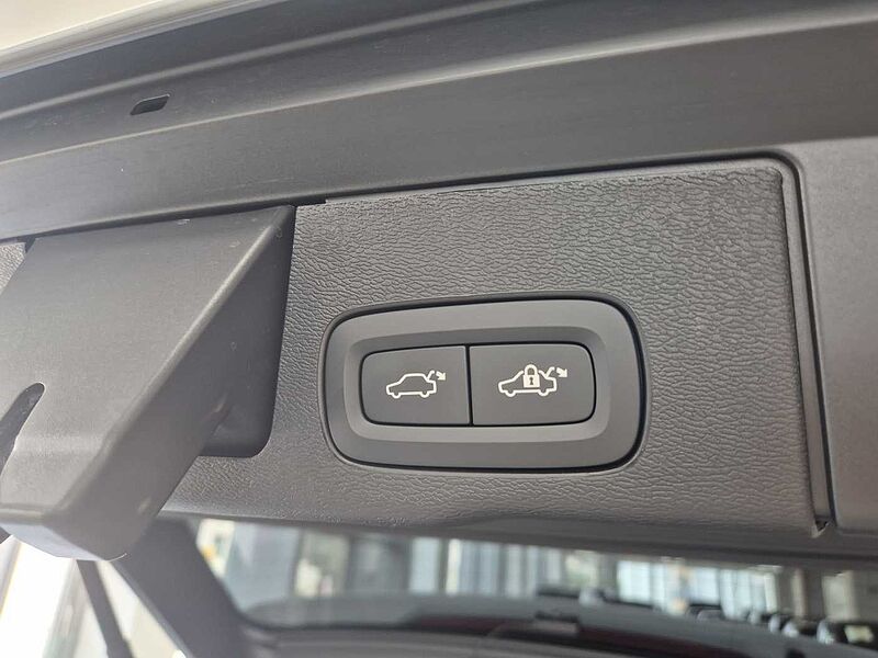 Volvo  Ultra, B5 AWD 마일드 하이브리드, 가솔린, 다크