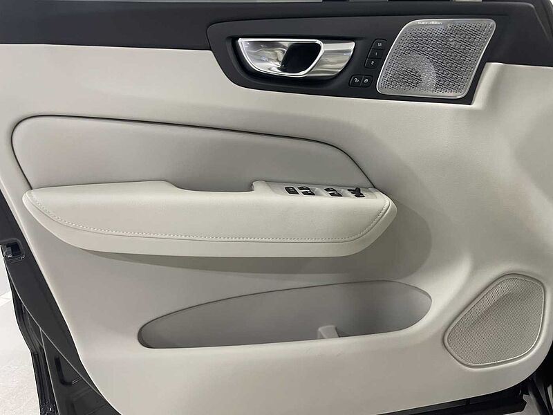 Volvo  Ultra, B5 AWD 마일드 하이브리드, 가솔린, 브라이트