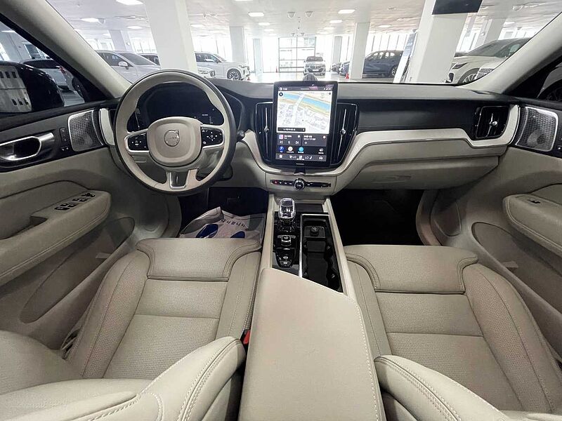 Volvo  Ultra, B5 AWD 마일드 하이브리드, 가솔린, 브라이트