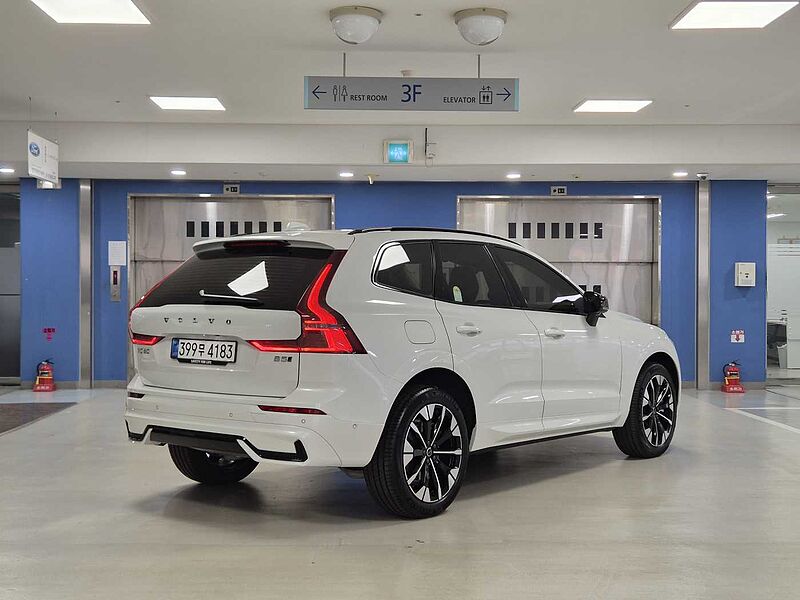 Volvo  Ultra, B5 AWD 마일드 하이브리드, 가솔린, 다크