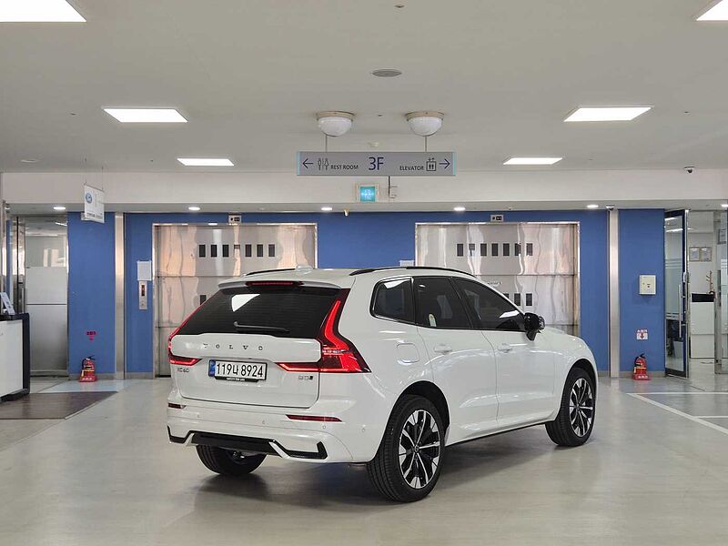Volvo  Ultra, B5 AWD 마일드 하이브리드, 가솔린, 다크