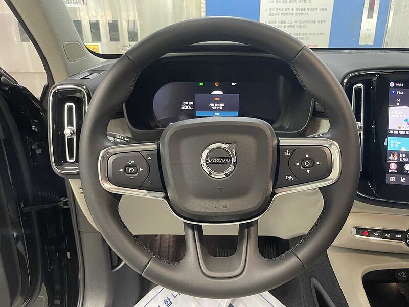 Volvo  Ultra, B4 AWD 마일드 하이브리드, 가솔린, 브라이트