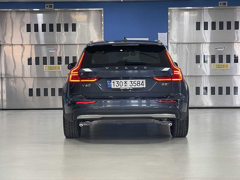 Volvo  Ultimate, B5 AWD 마일드 하이브리드, 가솔린, 브라이트