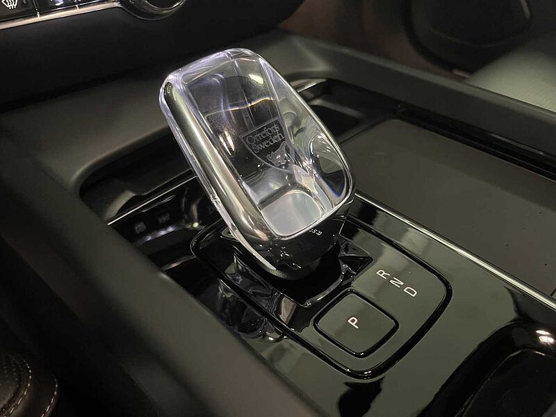 Volvo  Ultimate, B5 AWD 마일드 하이브리드, 가솔린, 브라이트