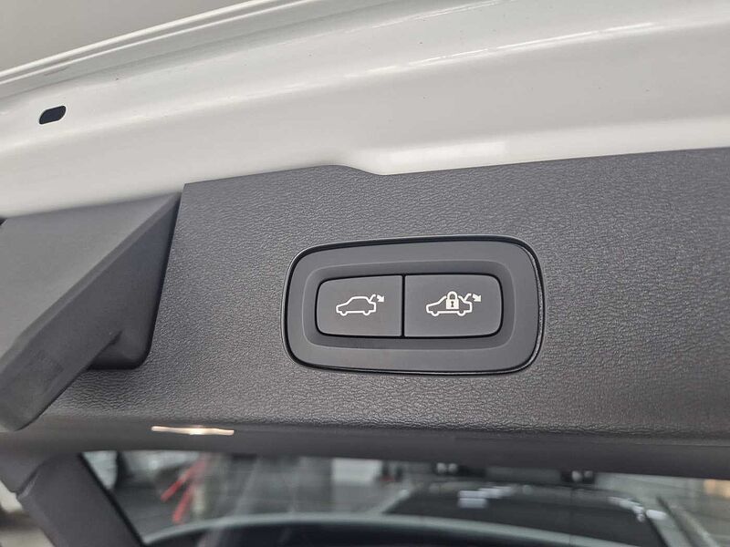 Volvo  Ultra, B5 AWD 마일드 하이브리드, 가솔린, 브라이트