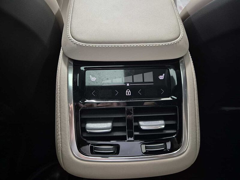 Volvo  Ultra, B6 AWD 마일드 하이브리드, 가솔린, 다크, 7 좌석