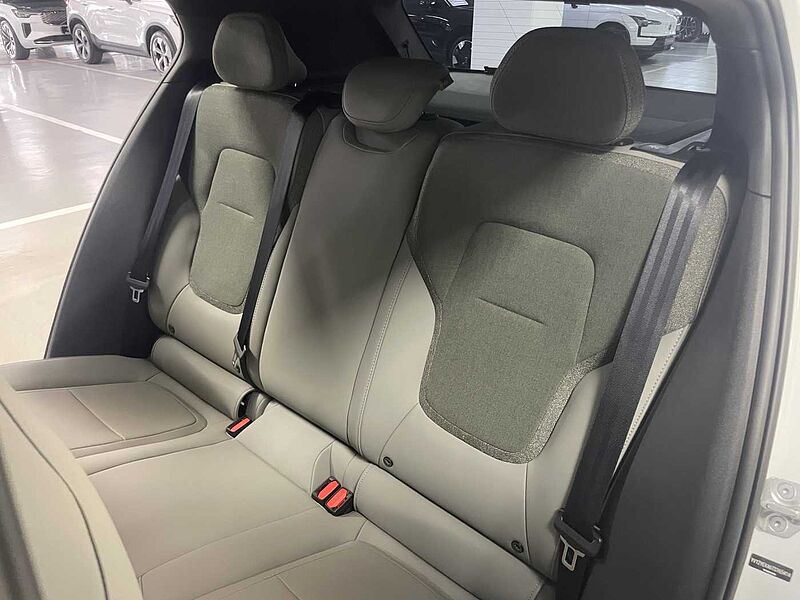 Volvo  Ultra, Twin Motor Performance, 순수 전기