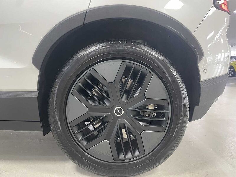 Volvo  Ultra, Twin Motor Performance, 순수 전기