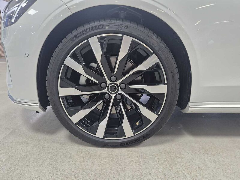 Volvo Ultra, B5 마일드 하이브리드, 가솔린, 브라이트