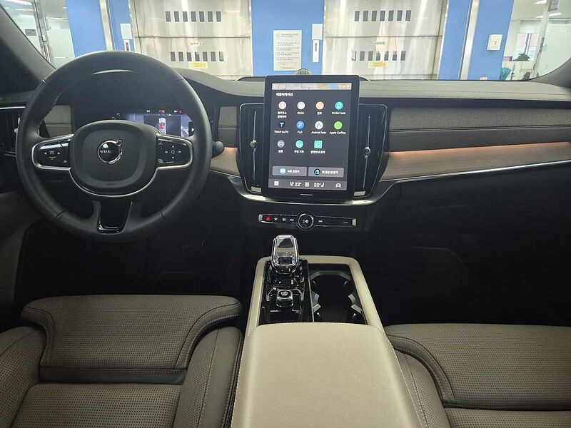 Volvo Ultra, B5 마일드 하이브리드, 가솔린, 브라이트