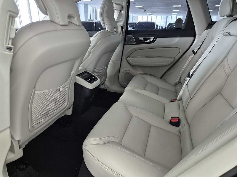 Volvo  Ultra, B5 AWD 마일드 하이브리드, 가솔린, 브라이트