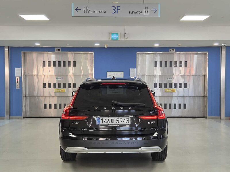 Volvo  Ultra, B5 AWD 마일드 하이브리드, 가솔린, 브라이트