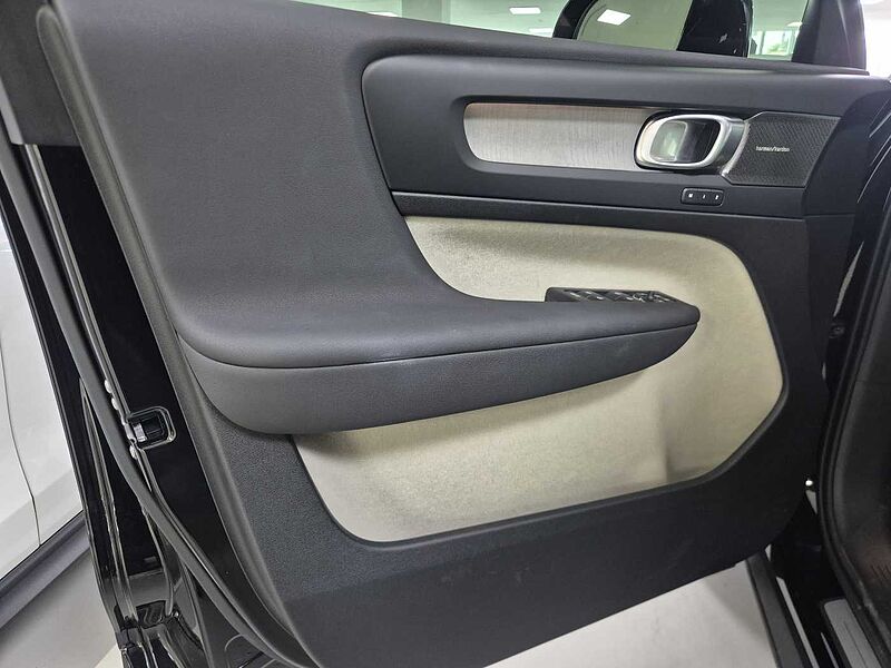 Volvo  Ultra, B4 AWD 마일드 하이브리드, 가솔린, 브라이트