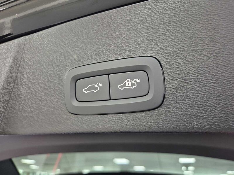 Volvo  Ultra, B4 AWD 마일드 하이브리드, 가솔린, 브라이트